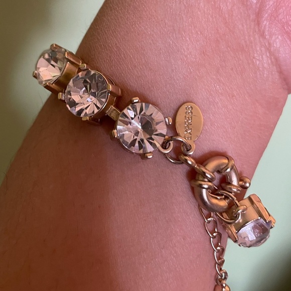 Elegant Express Gold White Crystal Bracelet - Picture 4 of 7